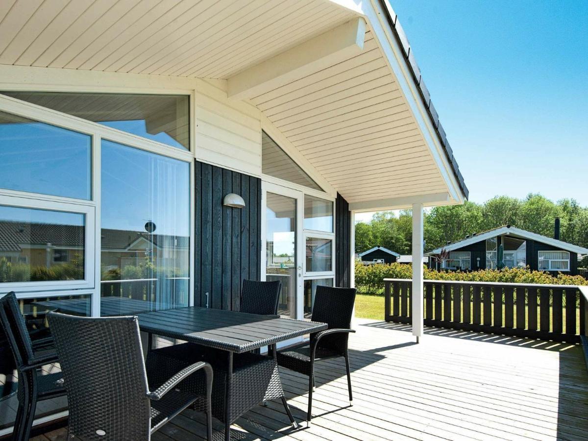Three-Bedroom Holiday Home In Juelsminde 18 Sonderby  Bagian luar foto
